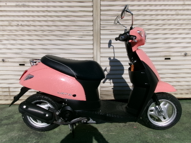 おしゃれなピンク✨  スズキ  レッツ  CA4AA  4サイクル  FI車  2017年式  ワンオーナー  地域によっては無料配送可！ おしゃれなピンク✨ スズキ レッツ CA4AA 4サイクル FI車 2017年式