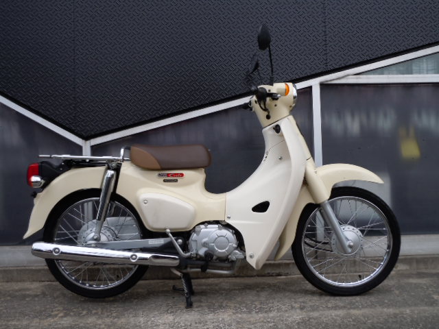 ホンダ スーパーカブ50 01 ベージュ 中古車 バイク ホバークラフト専門店 ルーニー
