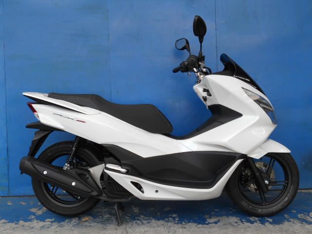 ホンダ Pcx150 Kf18 ホワイト 中古車 バイク ホバークラフト専門店 ルーニー
