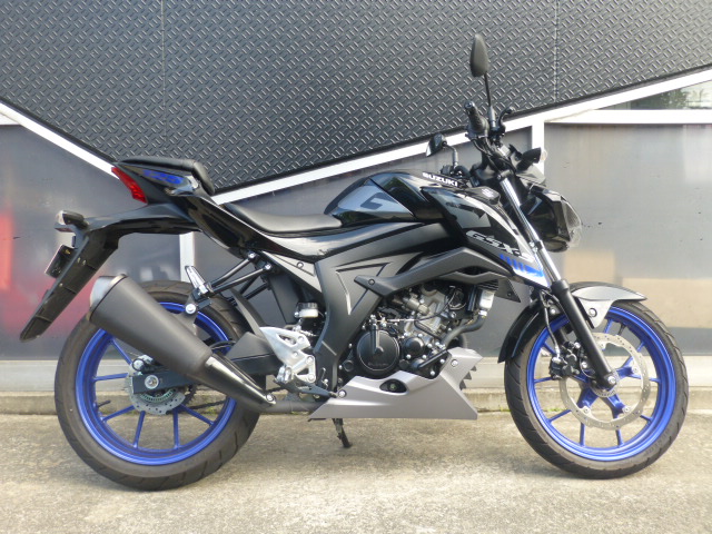 スズキ GSX-S125 (DL32B) ブラック 試乗車特別販売 バイク