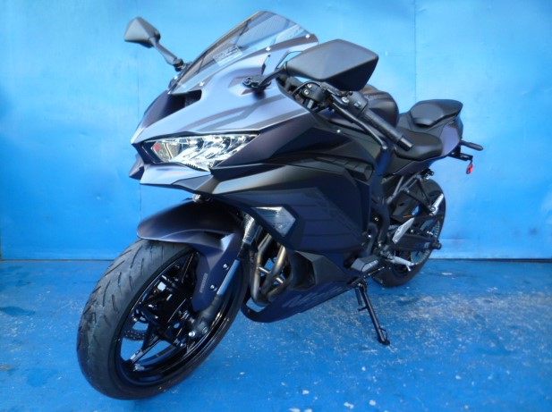 カワサキ ZX-25R 2025年 グレー 中古車 バイク＆ホバークラフト専門店