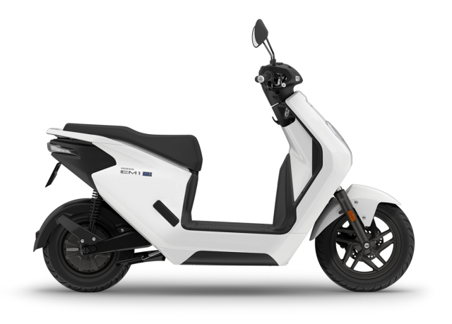 ホンダ EM1 e：（電動バイク） ホワイト 新車 バイク